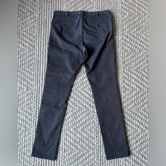 Uniqlo Khaki pants - Picture 2 of 3